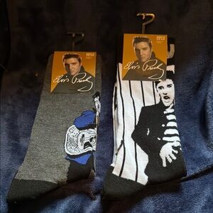 Official Elvis Merchandise- 2 pairs of men’s Elvis socks